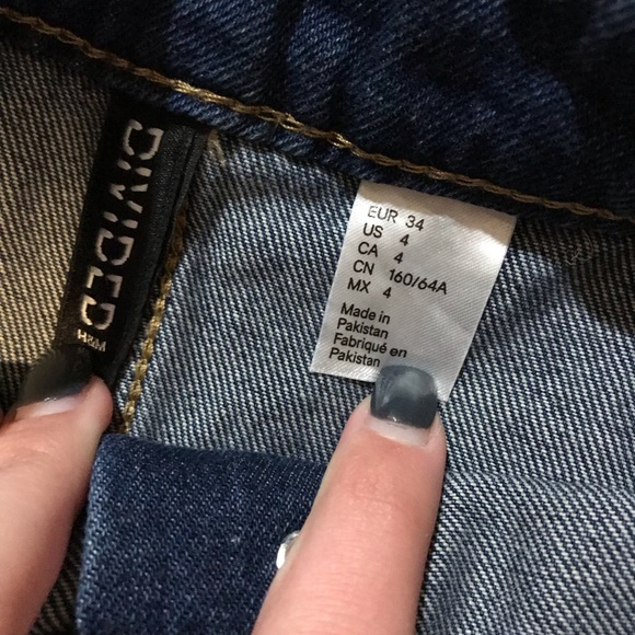 Button front denim skirt - Picture 2 of 4